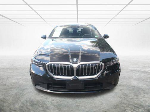 2025 BMW i5 xDrive40