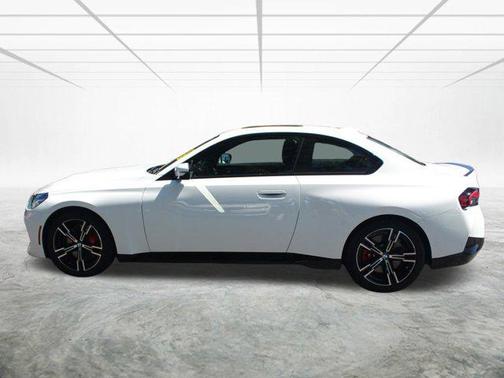 2023 BMW 230 i xDrive