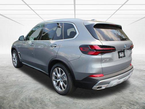 2026 BMW X5 PHEV xDrive50e