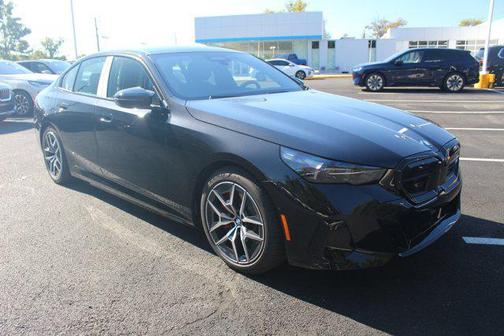 2025 BMW i5 M60