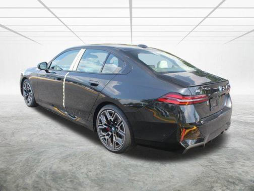 2026 BMW i5 xDrive40