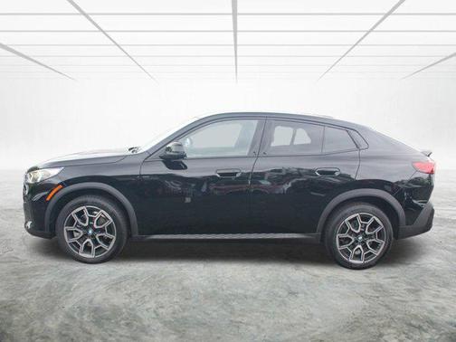 2025 BMW X2 xDrive28i