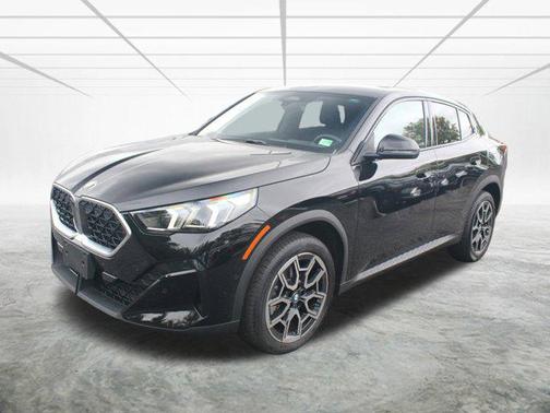 2025 BMW X2 xDrive28i