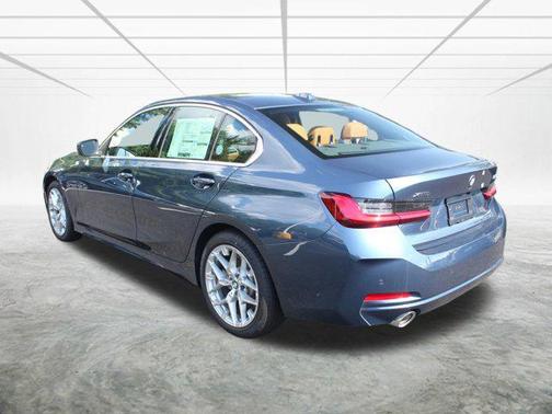 2025 BMW 330 i xDrive