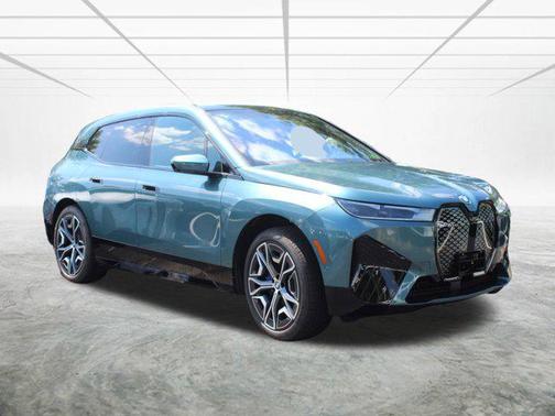 2025 BMW iX xDrive50