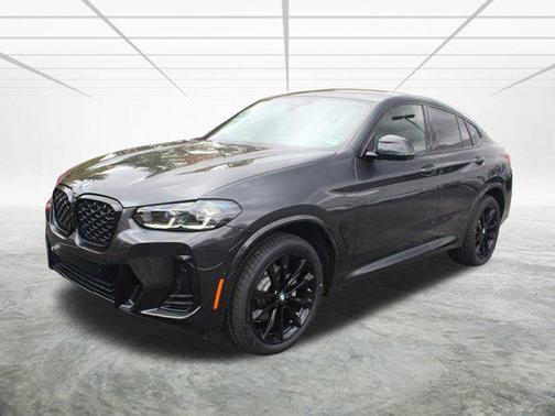 2023 BMW X4 xDrive30i
