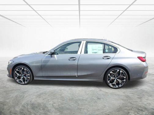 2025 BMW 330 i xDrive