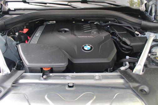 2024 BMW X4 xDrive30i