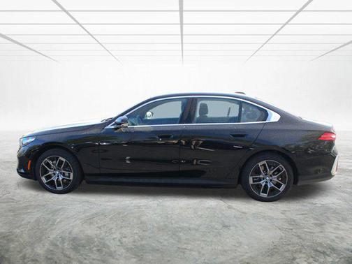 2025 BMW i5 xDrive40