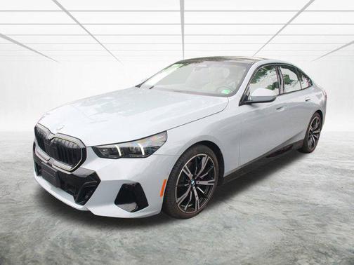 2024 BMW 530 i xDrive