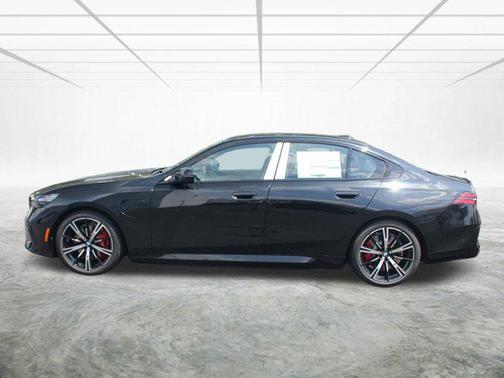 2026 BMW 550e 550e xDrive