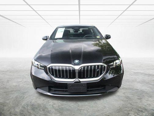 2025 BMW i5 xDrive40