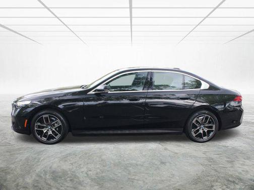 2025 BMW i5 xDrive40
