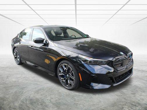 2025 BMW i5 M60