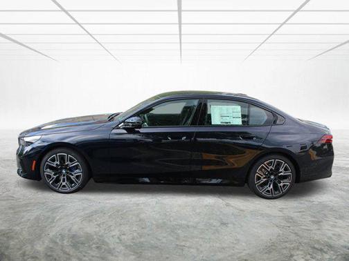 2025 BMW i5 M60