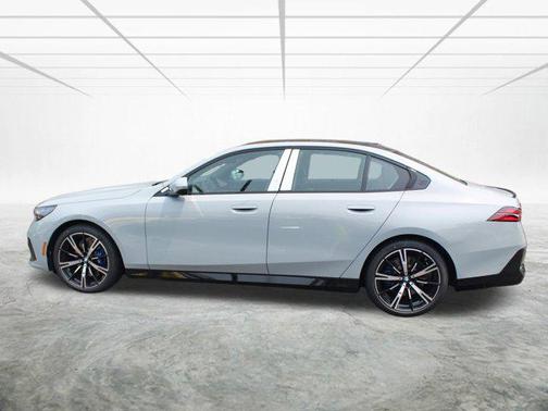 2026 BMW 530 i xDrive