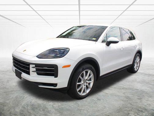 2024 Porsche Cayenne AWD