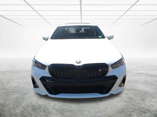 2025 BMW i5 xDrive40