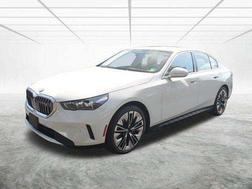 2025 BMW i5 xDrive40