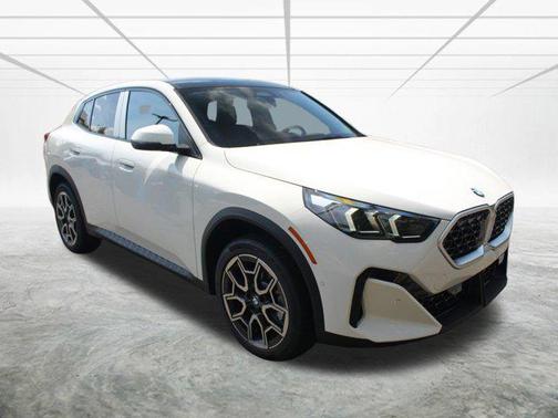 2025 BMW X2 xDrive28i