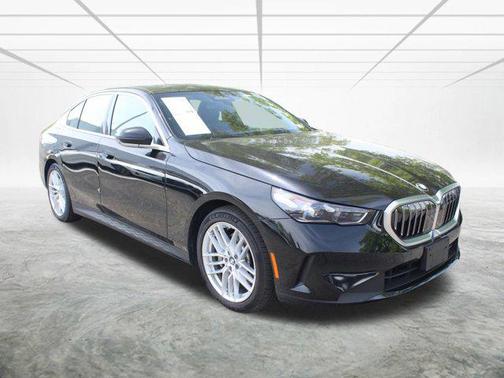 2024 BMW 530 i xDrive