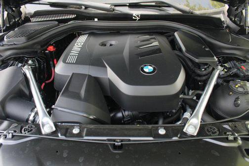 2024 BMW 530 i xDrive