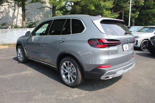 2026 BMW X5 PHEV xDrive50e