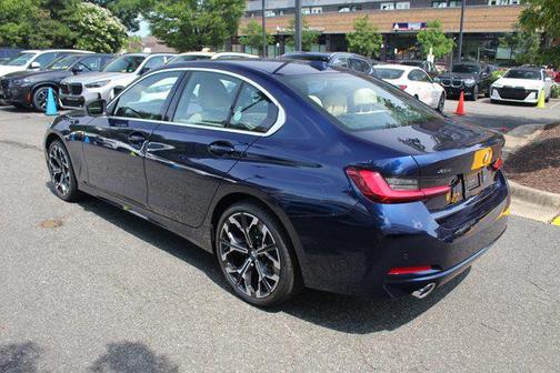 2025 BMW 330 i xDrive