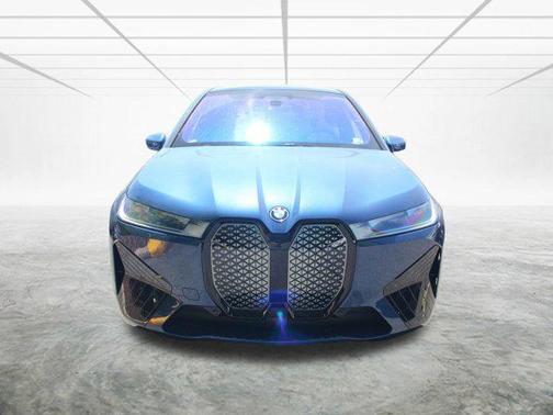 2025 BMW iX xDrive50