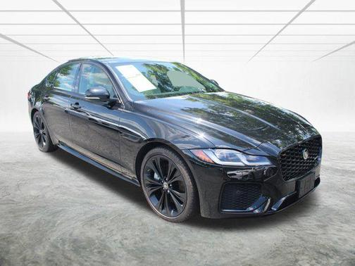 2024 Jaguar XF R-Dynamic SE P250 AWD Automatic