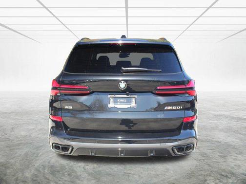 2026 BMW X5 M60i