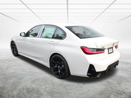 2025 BMW 330 i xDrive