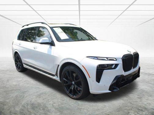 2024 BMW X7 xDrive40i