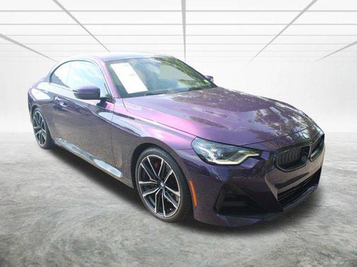 2022 BMW 230 i