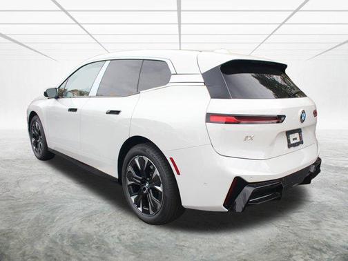 2026 BMW iX xDrive45