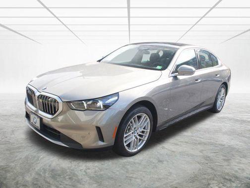 2024 BMW 530 i xDrive
