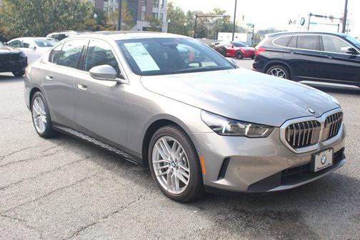 2024 BMW 530 i xDrive