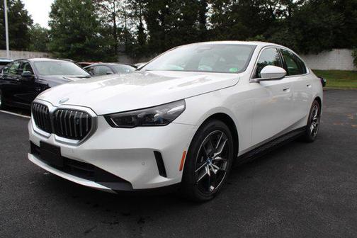 2025 BMW i5 xDrive40