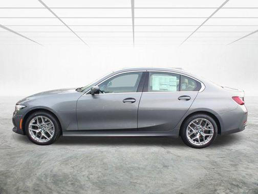 2025 BMW 330 i xDrive