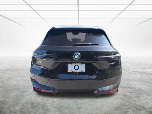 2025 BMW iX xDrive50
