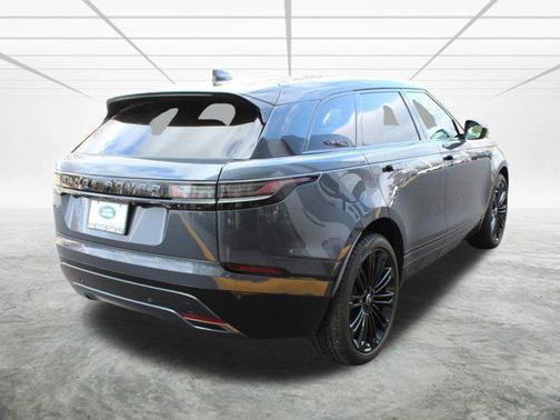 2025 Land Rover Range Rover Velar P250 SE R-Dynamic