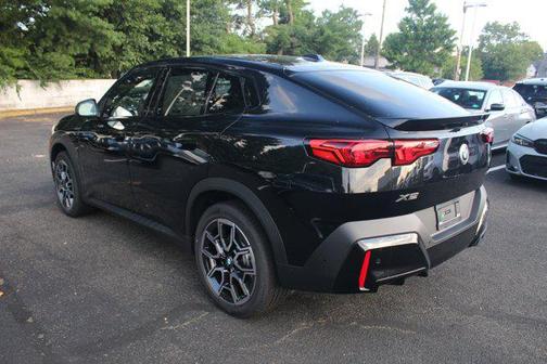 2025 BMW X2 xDrive28i