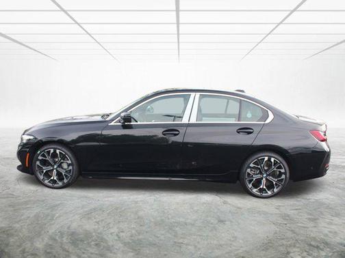 2025 BMW 330 i xDrive