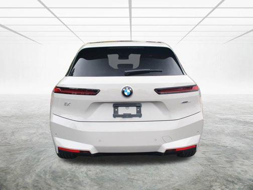 2026 BMW iX xDrive60