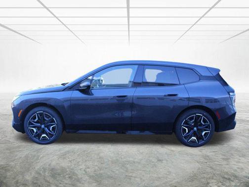 2025 BMW iX xDrive50
