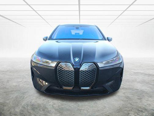 2025 BMW iX xDrive50