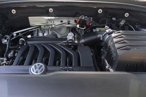 2022 Volkswagen Atlas 3.6L SEL Premium