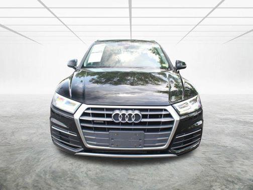2018 Audi Q5 2.0T Premium Plus
