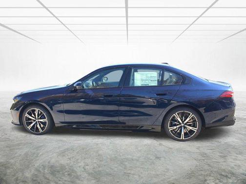 2026 BMW 550e xDrive