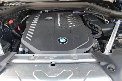 2023 BMW X3 M40i